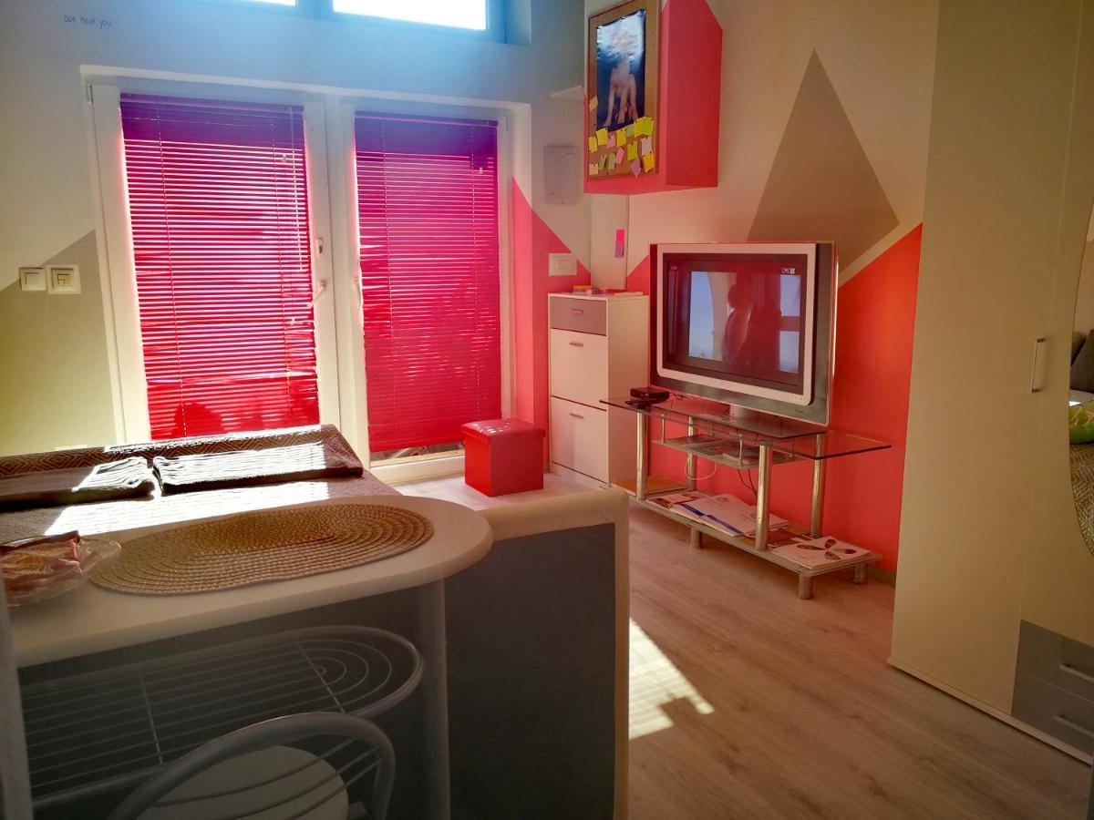 Apartments Anita Crikvenica Luaran gambar