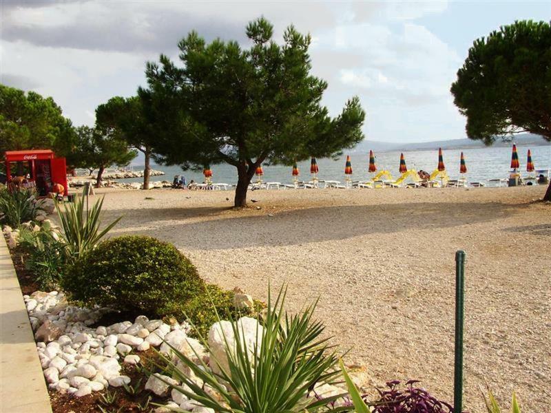 Apartments Anita Crikvenica Luaran gambar